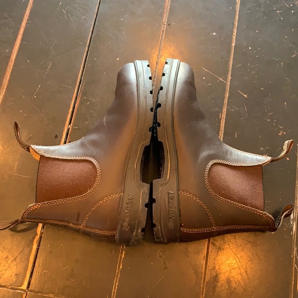 Blundstone Shoes - Blundstone Chelsea Boot